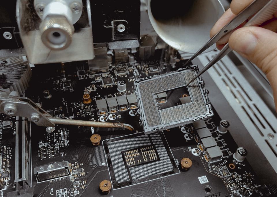 Замена сокетницы материнской платы в Ростове-на-Дону в сервисном центре PartsOkey